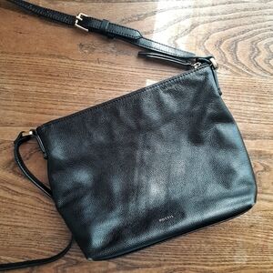 286a. black Fossil leather crossbody purse